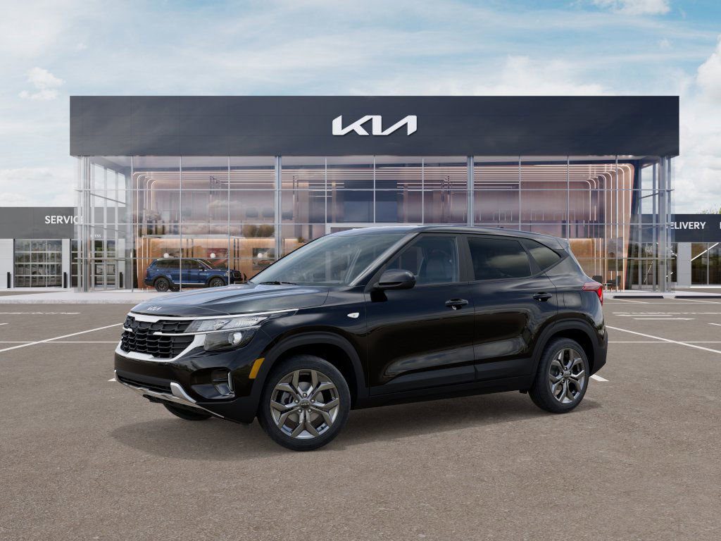 New 2026 KIA Seltos LX FWD CVT
